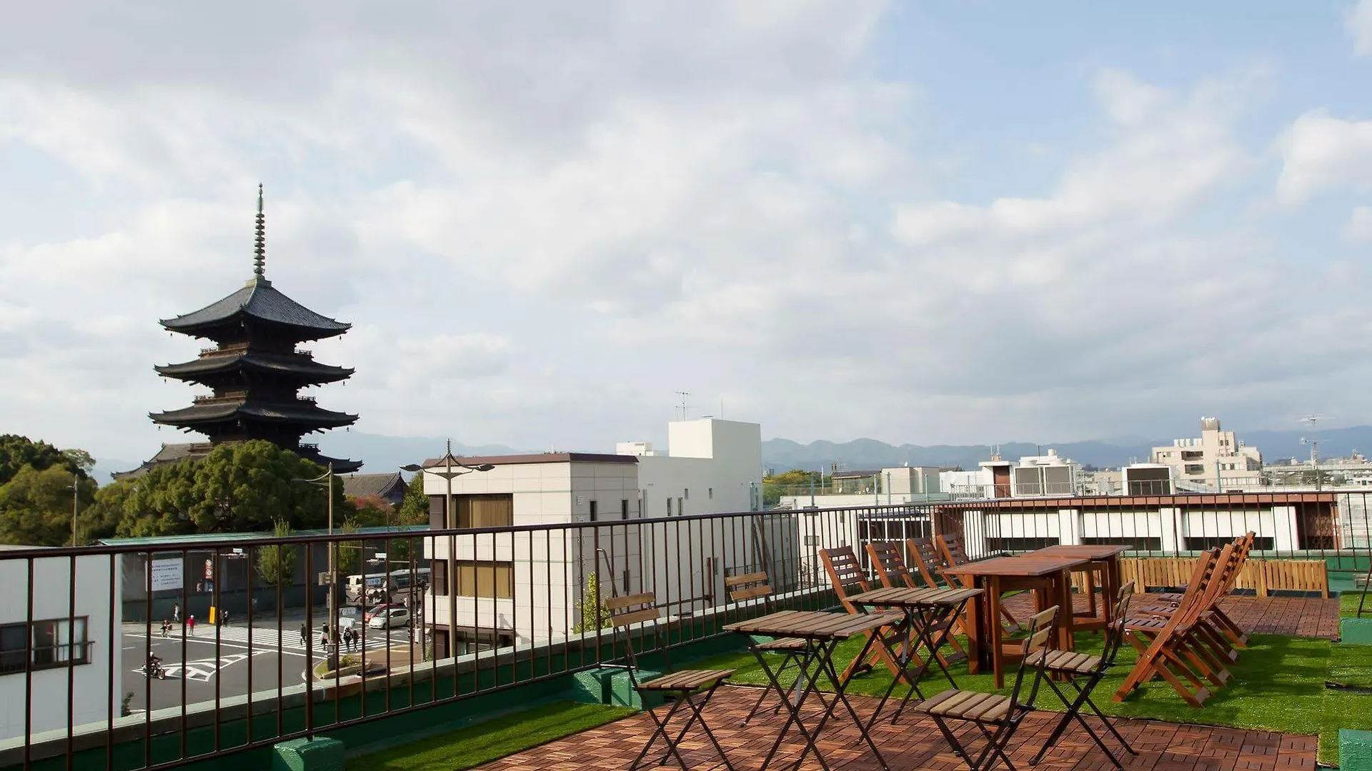 The Next Door Hostel, lower east nine 京都市