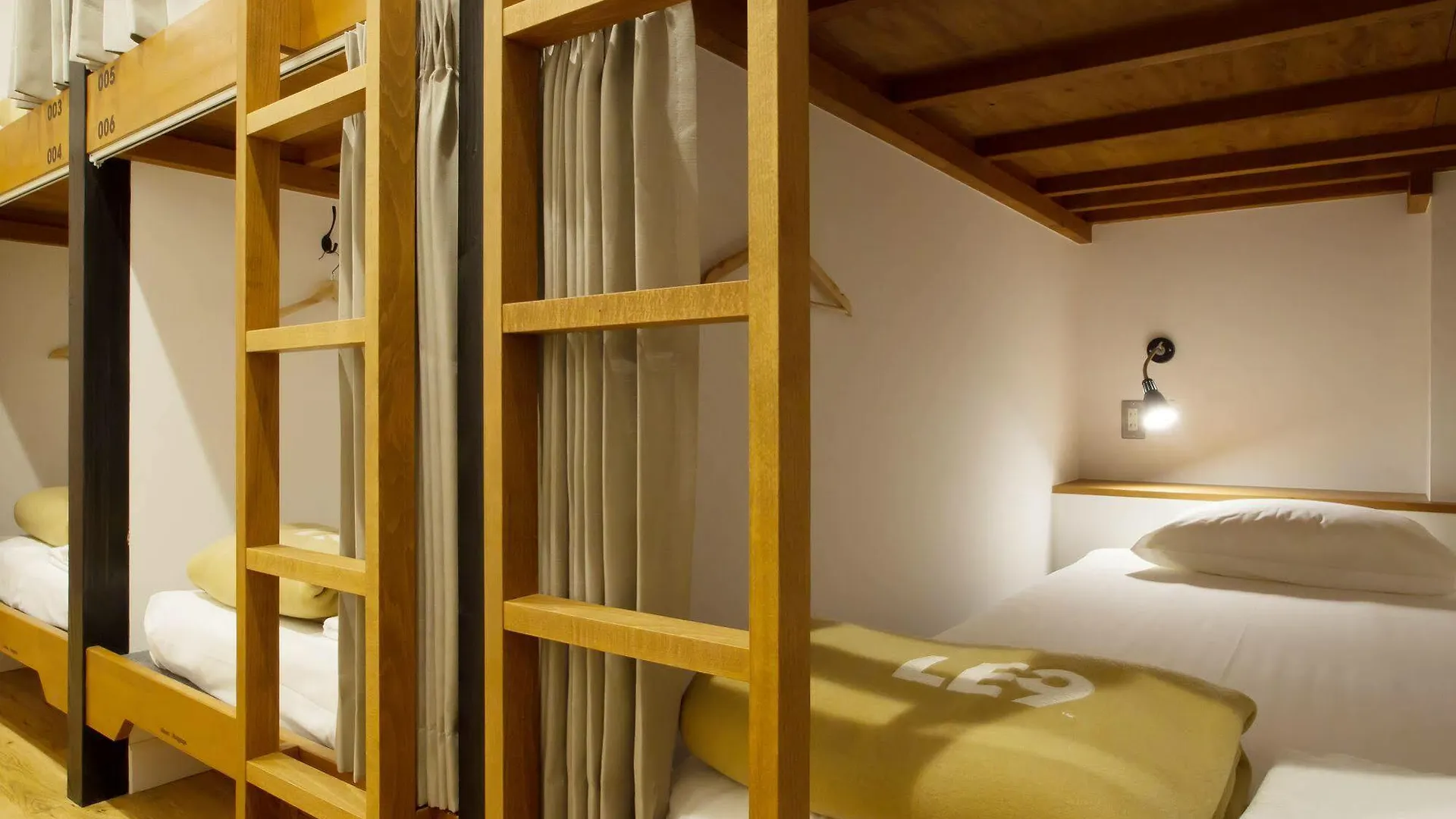 The Next Door Hostel, lower east nine 京都市 ホステル